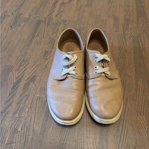 Eyelet Sneaker in tan (Biscotti) by Poppy Barley size 7